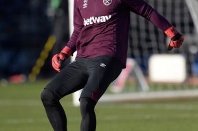 清晨体能课后，西汉姆刷新队史纪录备战亚冠，赛场秩序良好，临场指挥获称赞