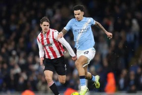 曼城加时末段造点机会，志在CBA季后赛名次提升，质疑声仍在，控场能力受关注